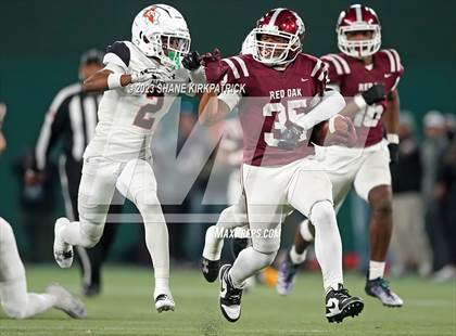 Thumbnail 3 in Red Oak vs Aledo ( 5A Div 1 Regional Semifinal) photogallery.