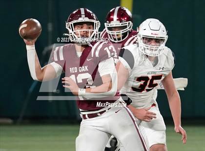 Thumbnail 3 in Red Oak vs Aledo ( 5A Div 1 Regional Semifinal) photogallery.