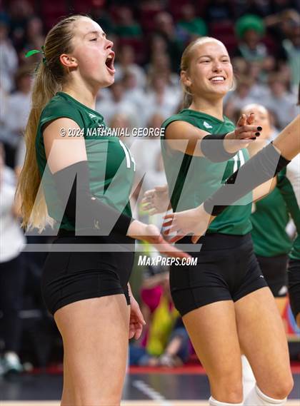 Thumbnail 2 in Lincoln Southwest vs. Millard West (NSAA Class A Quarterfinal) photogallery.