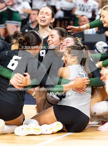 Thumbnail 2 in Lincoln Southwest vs. Millard West (NSAA Class A Quarterfinal) photogallery.