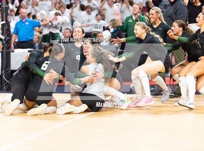 Thumbnail 1 in Lincoln Southwest vs. Millard West (NSAA Class A Quarterfinal) photogallery.