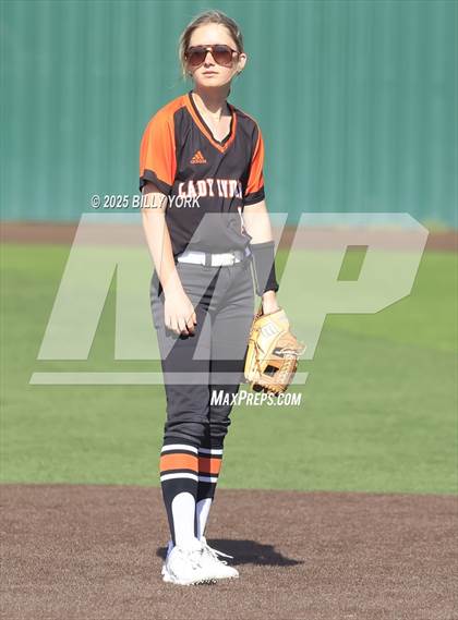Thumbnail 1 in Grand Saline vs Winona photogallery.