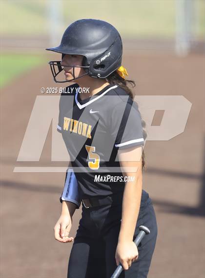 Thumbnail 1 in Grand Saline vs Winona photogallery.