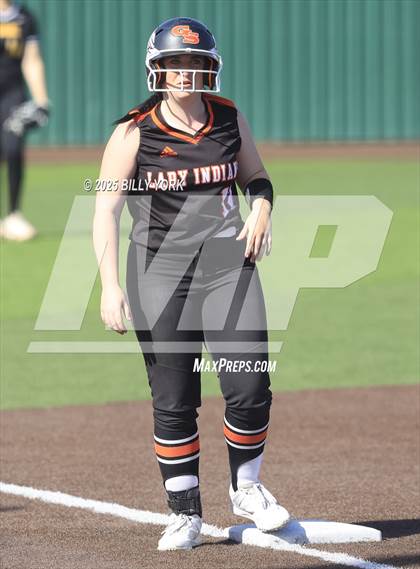Thumbnail 2 in Grand Saline vs Winona photogallery.