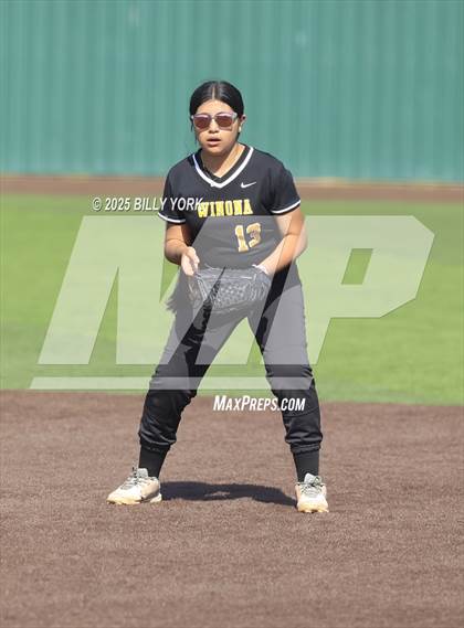 Thumbnail 1 in Grand Saline vs Winona photogallery.
