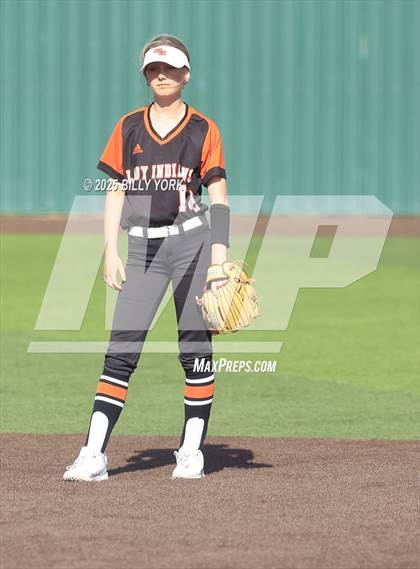 Thumbnail 1 in Grand Saline vs Winona photogallery.