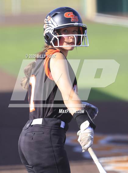 Thumbnail 2 in Grand Saline vs Winona photogallery.