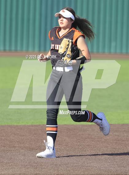 Thumbnail 1 in Grand Saline vs Winona photogallery.