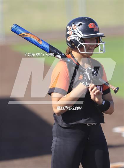 Thumbnail 3 in Grand Saline vs Winona photogallery.