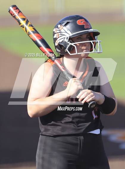 Thumbnail 1 in Grand Saline vs Winona photogallery.