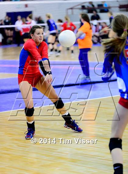Thumbnail 1 in Cherry Creek vs. Chatfield (CHSAA 5A Playoff) photogallery.