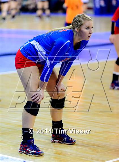 Thumbnail 2 in Cherry Creek vs. Chatfield (CHSAA 5A Playoff) photogallery.
