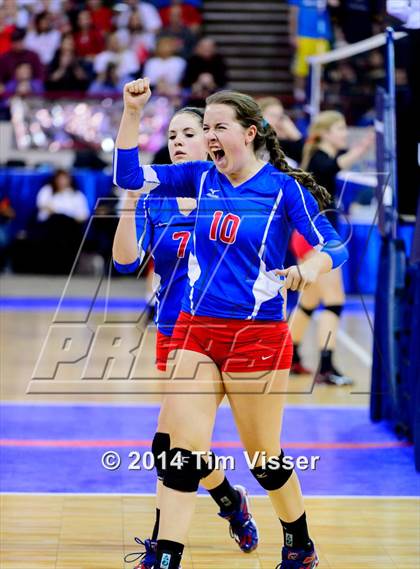 Thumbnail 2 in Cherry Creek vs. Chatfield (CHSAA 5A Playoff) photogallery.