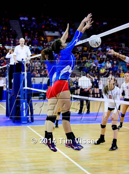 Thumbnail 3 in Cherry Creek vs. Chatfield (CHSAA 5A Playoff) photogallery.