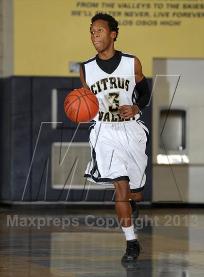 Thumbnail 2 in Bishop Amat vs. Citrus Valley (I Have a Dream Classic) photogallery.