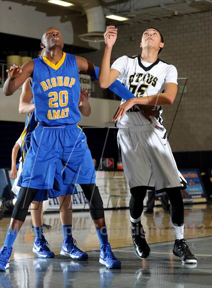 Thumbnail 2 in Bishop Amat vs. Citrus Valley (I Have a Dream Classic) photogallery.