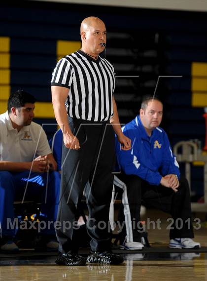 Thumbnail 2 in Bishop Amat vs. Citrus Valley (I Have a Dream Classic) photogallery.