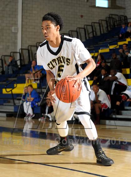 Thumbnail 1 in Bishop Amat vs. Citrus Valley (I Have a Dream Classic) photogallery.