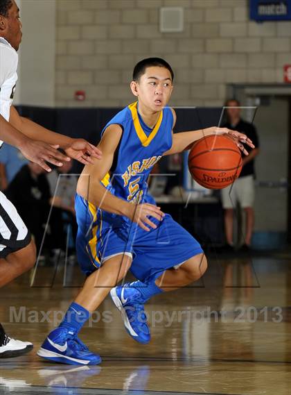 Thumbnail 3 in Bishop Amat vs. Citrus Valley (I Have a Dream Classic) photogallery.