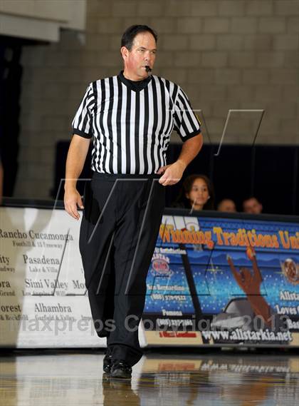 Thumbnail 1 in Bishop Amat vs. Citrus Valley (I Have a Dream Classic) photogallery.