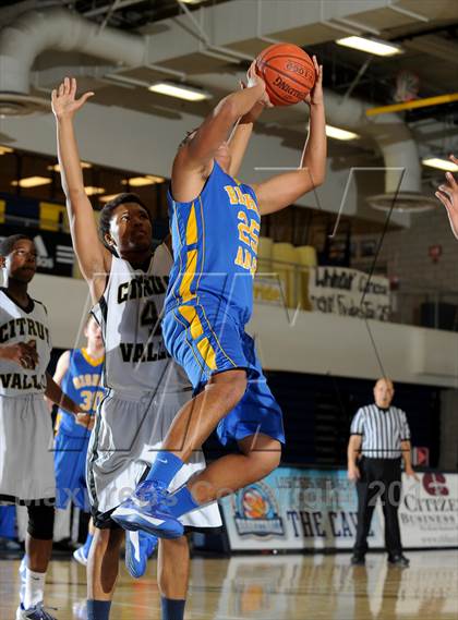 Thumbnail 3 in Bishop Amat vs. Citrus Valley (I Have a Dream Classic) photogallery.