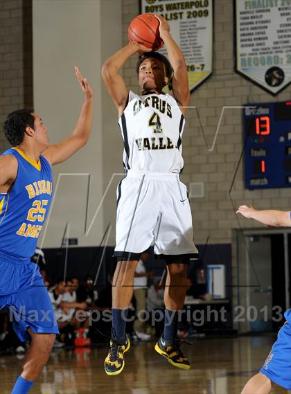 Thumbnail 1 in Bishop Amat vs. Citrus Valley (I Have a Dream Classic) photogallery.