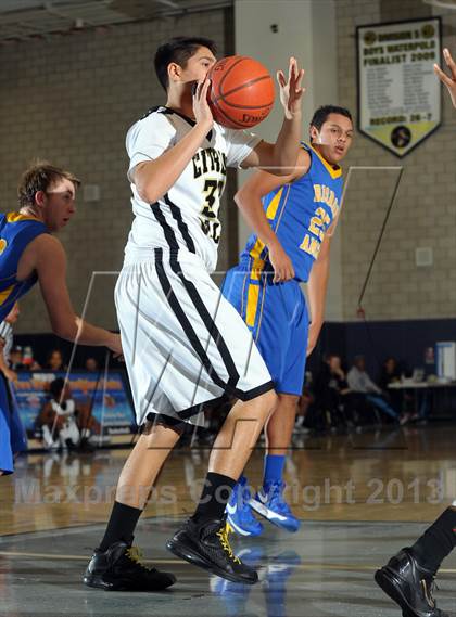 Thumbnail 2 in Bishop Amat vs. Citrus Valley (I Have a Dream Classic) photogallery.