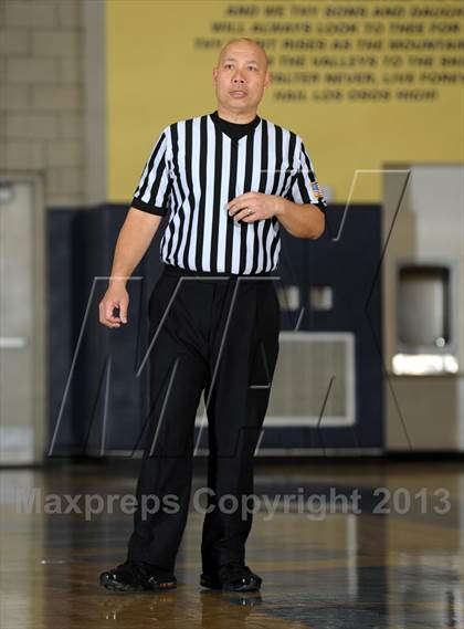 Thumbnail 2 in Bishop Amat vs. Citrus Valley (I Have a Dream Classic) photogallery.