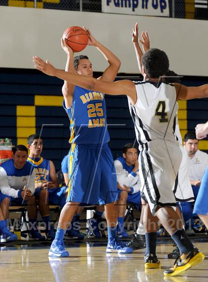 Thumbnail 1 in Bishop Amat vs. Citrus Valley (I Have a Dream Classic) photogallery.