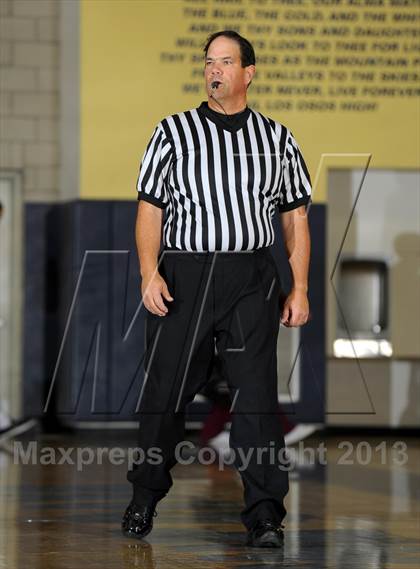Thumbnail 1 in Bishop Amat vs. Citrus Valley (I Have a Dream Classic) photogallery.