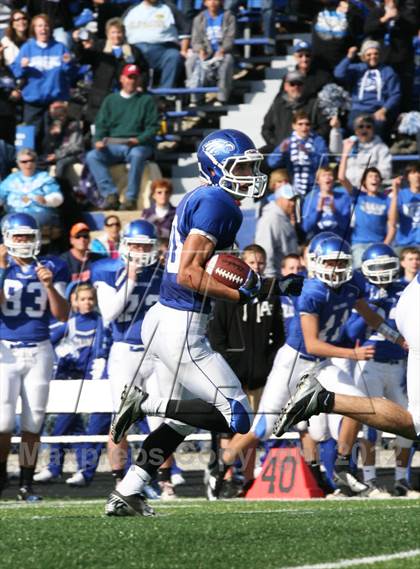 Thumbnail 1 in Mt Carmal @ Columbia (IHSA 4A Playoffs) photogallery.