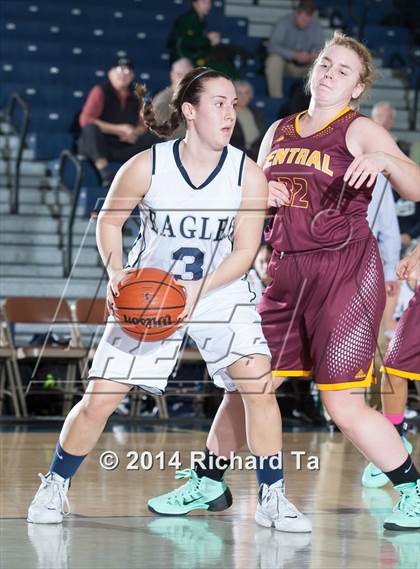 Thumbnail 2 in Central Regional vs Middletown South (WOBM Christmas Classic) photogallery.