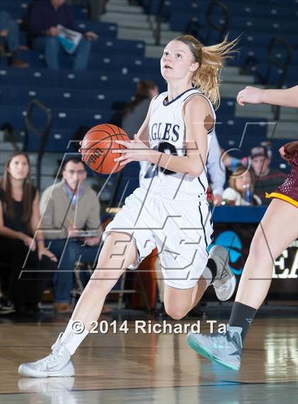 Thumbnail 3 in Central Regional vs Middletown South (WOBM Christmas Classic) photogallery.