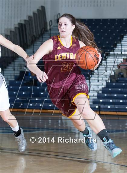 Thumbnail 3 in Central Regional vs Middletown South (WOBM Christmas Classic) photogallery.