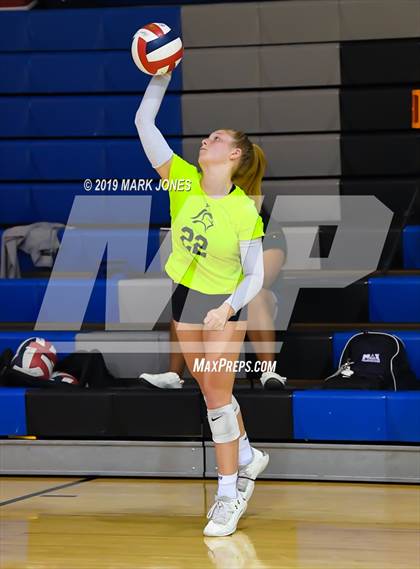 Thumbnail 2 in North Raleigh Christian Academy vs. Basha  (Nike Tournament of Champions) photogallery.