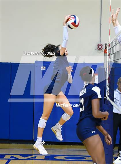 Thumbnail 1 in North Raleigh Christian Academy vs. Basha  (Nike Tournament of Champions) photogallery.
