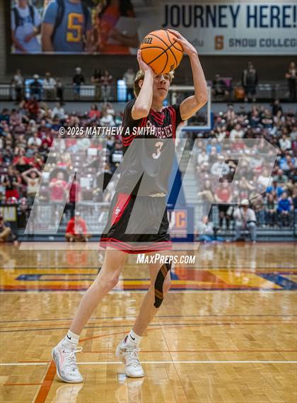 Thumbnail 1 in Kanab vs. South Sevier (UHSAA 2A Finals) photogallery.
