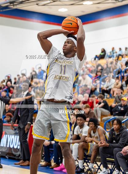 Thumbnail 1 in Montverde Academy vs Dynamic Prep (Chipotle Nationals Round 1) photogallery.