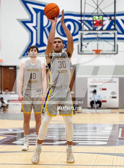Thumbnail 3 in Montverde Academy vs Dynamic Prep (Chipotle Nationals Round 1) photogallery.