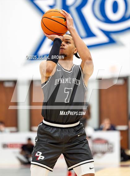 Thumbnail 1 in Montverde Academy vs Dynamic Prep (Chipotle Nationals Round 1) photogallery.