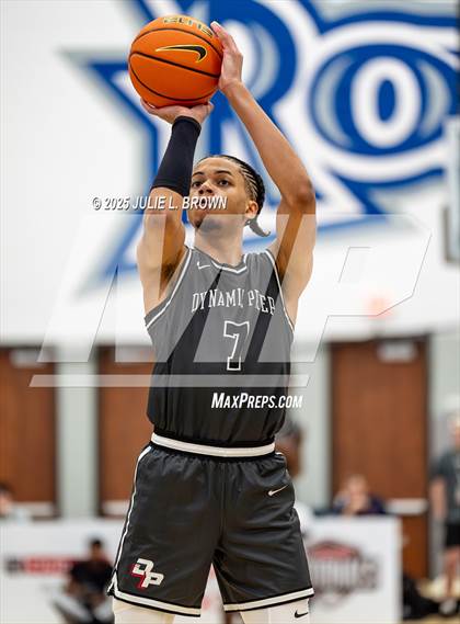 Thumbnail 2 in Montverde Academy vs Dynamic Prep (Chipotle Nationals Round 1) photogallery.