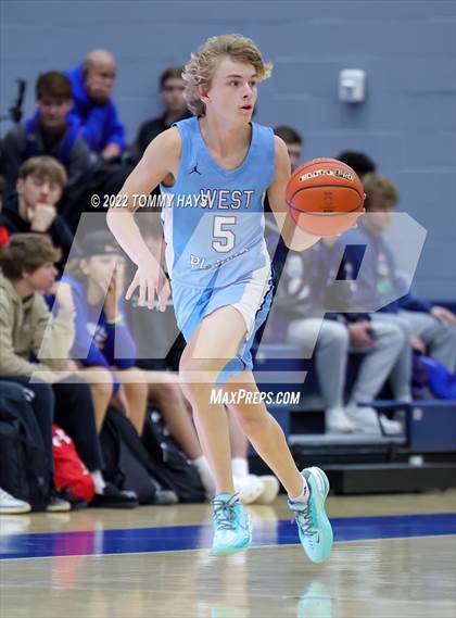 Thumbnail 1 in West Plains vs Ponder (Brock Showcase) photogallery.
