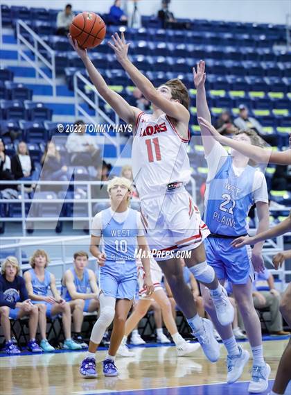 Thumbnail 3 in West Plains vs Ponder (Brock Showcase) photogallery.
