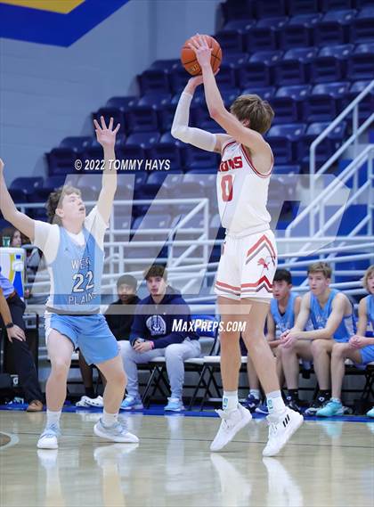 Thumbnail 2 in West Plains vs Ponder (Brock Showcase) photogallery.