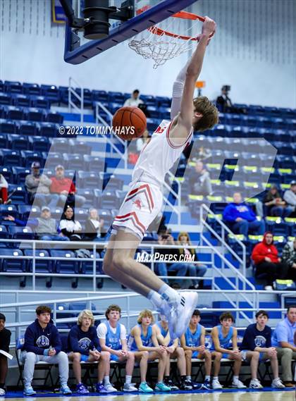 Thumbnail 2 in West Plains vs Ponder (Brock Showcase) photogallery.