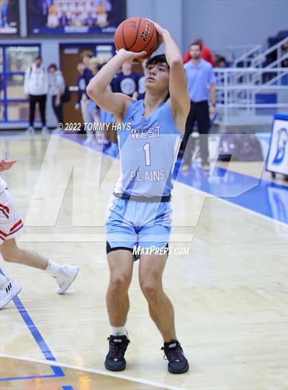 Thumbnail 3 in West Plains vs Ponder (Brock Showcase) photogallery.