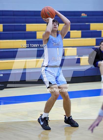 Thumbnail 3 in West Plains vs Ponder (Brock Showcase) photogallery.