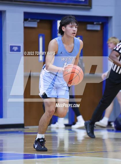 Thumbnail 3 in West Plains vs Ponder (Brock Showcase) photogallery.