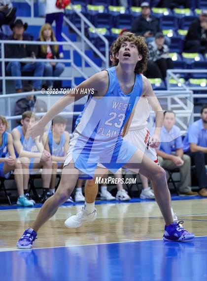 Thumbnail 2 in West Plains vs Ponder (Brock Showcase) photogallery.