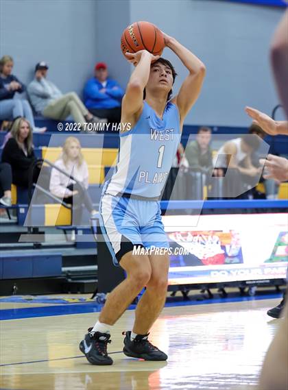 Thumbnail 3 in West Plains vs Ponder (Brock Showcase) photogallery.